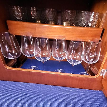 ホテル Yacht Oceanis Clipper ラス・ガジェタス エクステリア 写真