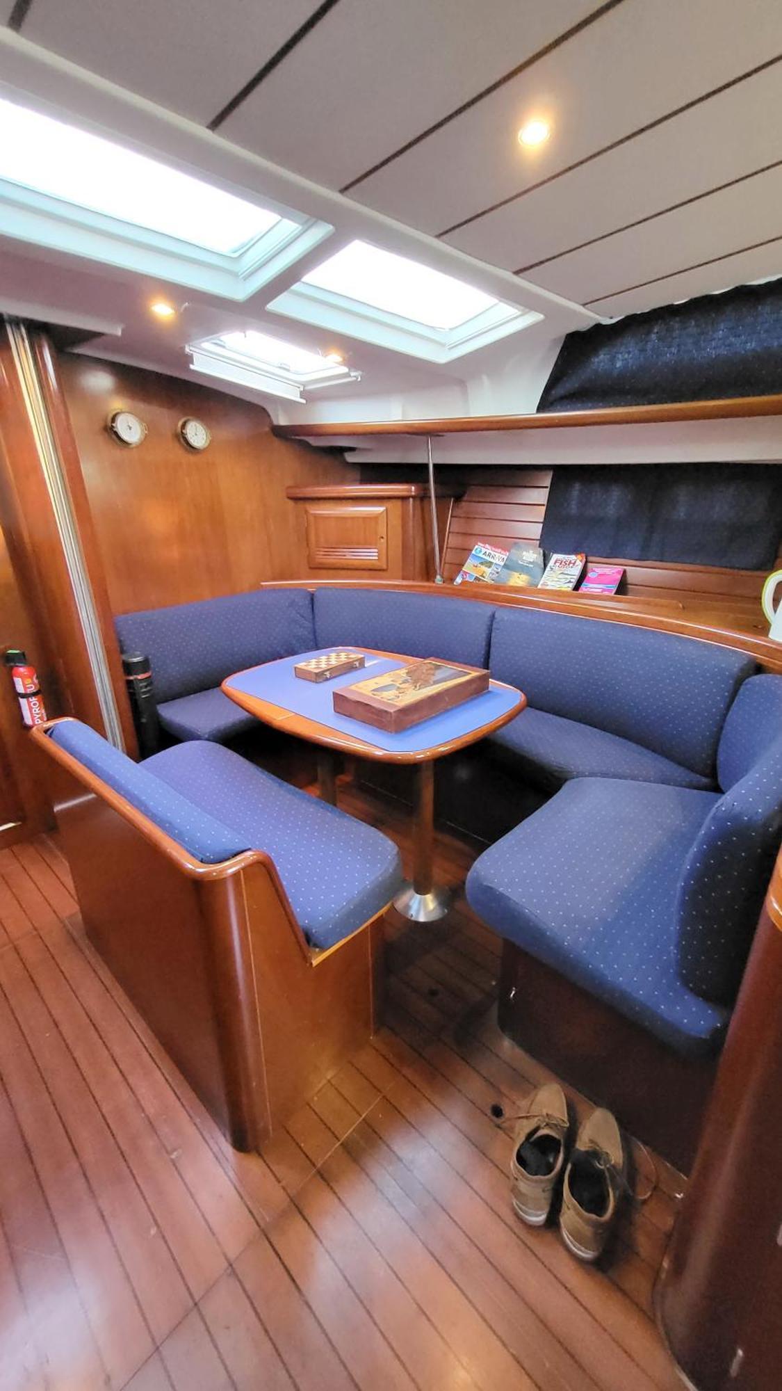 ホテル Yacht Oceanis Clipper ラス・ガジェタス エクステリア 写真